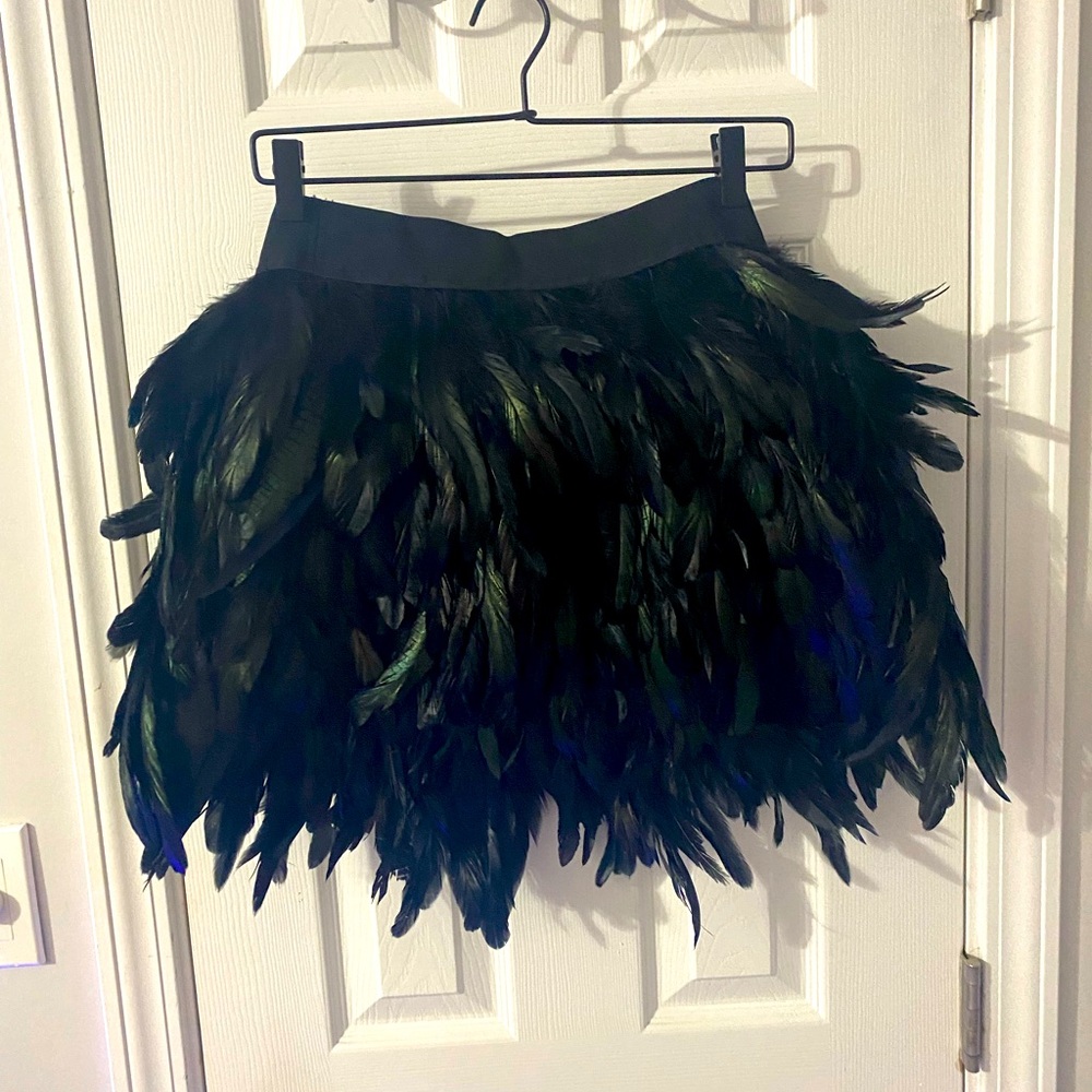 Feather skirt